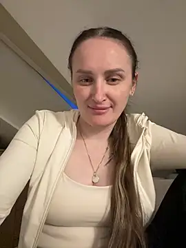 TomilaSi online show from 05/27/26, 07:55