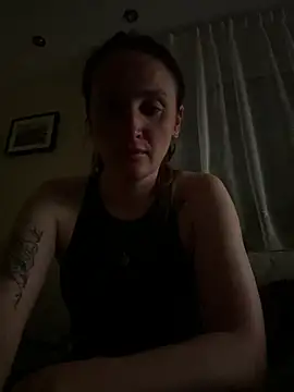Snapshot of TomilaSi chatting on 07/11/26, 12:46 TomilaSi online show from 07/11/26, 12:46