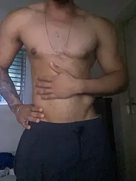 MoreninhoMagrinho online show from 01/15/26, 03:55