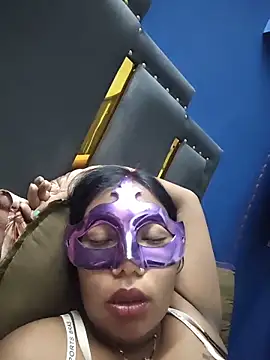 aarti03fb online show from 04/25/26, 05:43