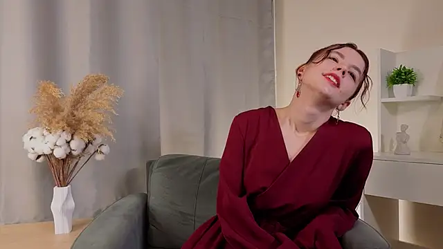 SharaSauer online show from 11/28/25, 02:25