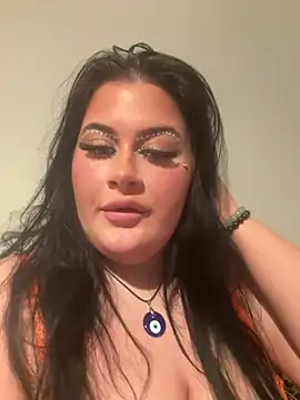 CurvyAyla online show from 05/12/26, 08:50