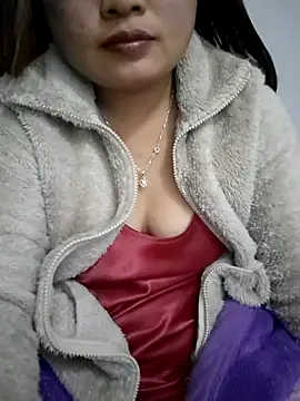 mai-mai-97 online show from 12/20/25, 02:57