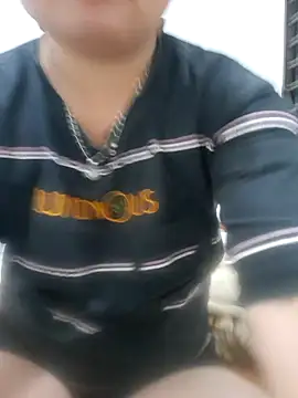 mai-mai-97 online show from 04/05/26, 04:37