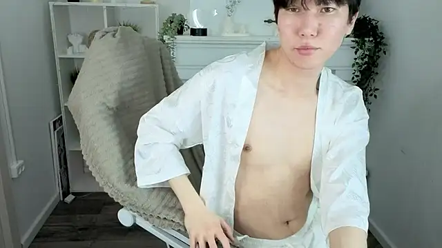 YugoAsian online show from 02/20/26, 12:27