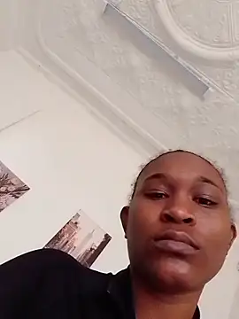 JuicyEbonyGoddess online show from 05/20/26, 09:48