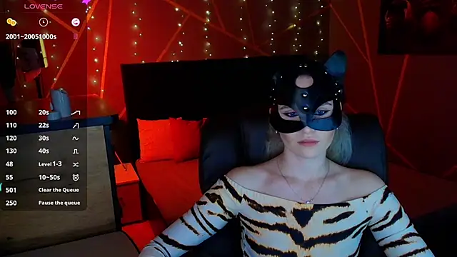 Snapshot of _Sweet__Cat_ chatting on 05/02/26, 05:18 Sweet Cat online show from 05/02/26, 05:18