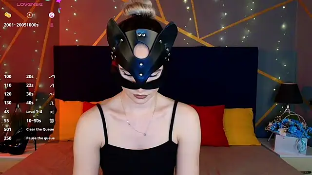 Snapshot of _Sweet__Cat_ chatting on 05/16/26, 05:34 Sweet Cat online show from 05/16/26, 05:34
