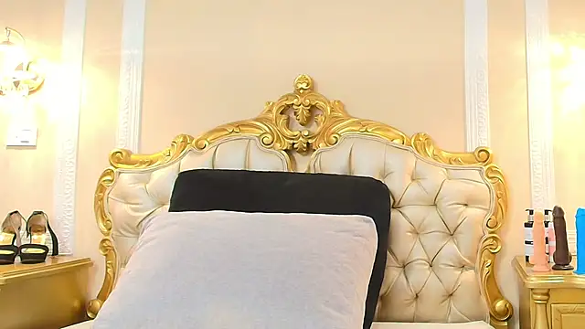 HallieStone online show from 03/20/26, 12:21