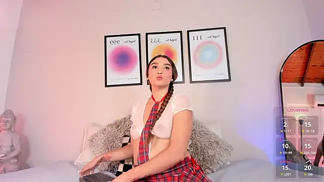 AmaraStorm online show from 03/22/26, 06:33