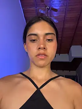 Miia moonn online show from 04/03/26, 02:42