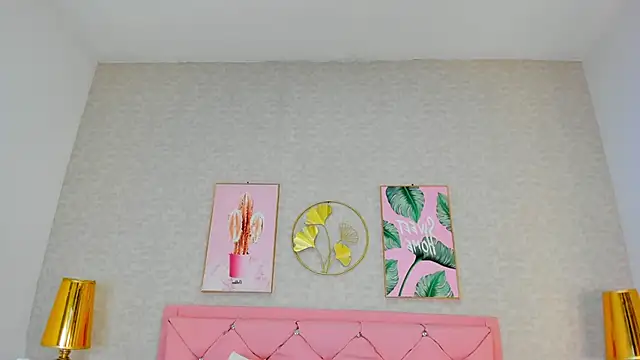 emma scott 7 online show from 02/12/26, 02:17