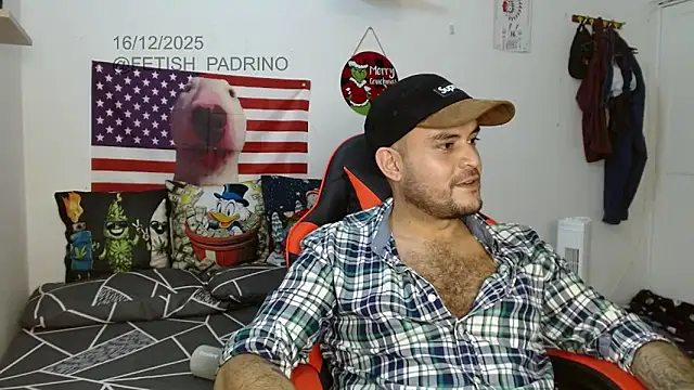 holegape online show from 12/17/25, 05:24