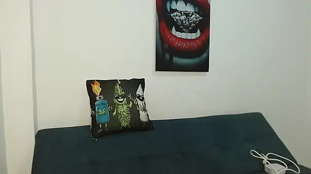 holegape online show from 06/10/26, 11:42