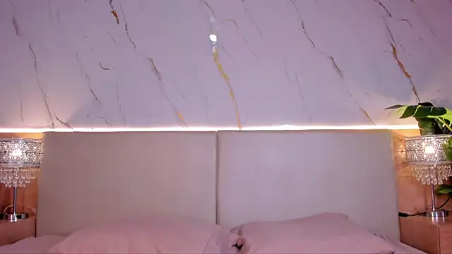 Julietaa 1 online show from 12/19/25, 11:17