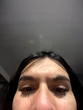 Snapshot of SaraAndrade_ chatting on 04/10/26, 02:50 SaraAndrade online show from 04/10/26, 02:50