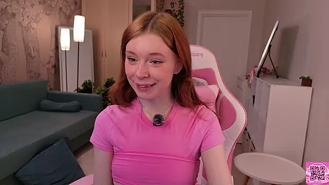 eva aria online show from 04/21/26, 01:42