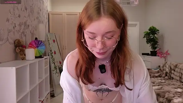 Snapshot of eva_aria chatting on 07/07/26, 07:23 eva aria online show from 07/07/26, 07:23