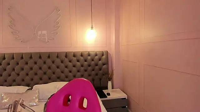 carol 69 online show from 03/28/26, 03:33