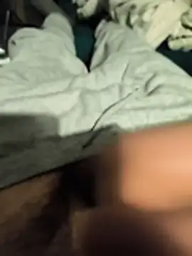 Razvan696969 online show from 02/04/26, 09:31