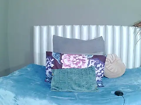 SavageHoney online show from 11/26/25, 08:32