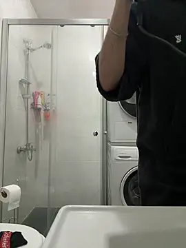 Bigefe online show from 02/15/26, 08:16