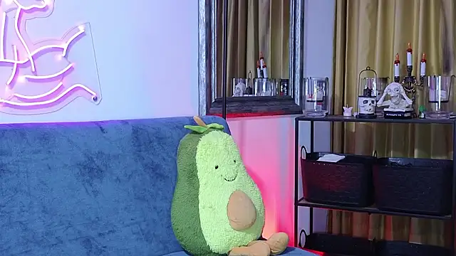 MightyLaura1 online show from 03/11/26, 01:11