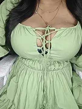 Snapshot of Curvy_Pooja chatting on 06/22/26, 06:49 Curvy Pooja online show from 06/22/26, 06:49