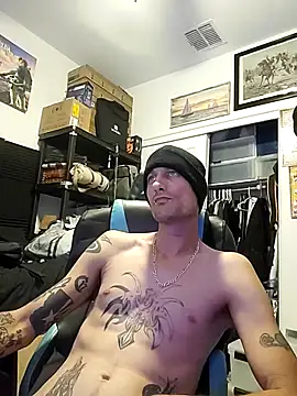 Snapshot of azrider480 chatting on 12/21/25, 08:54 azrider480 online show from 12/21/25, 08:54