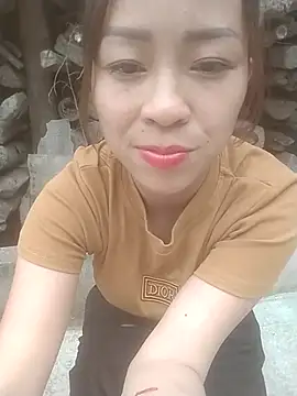 tieutam122 online show from 12/22/25, 08:00