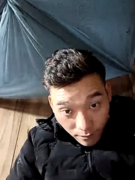 Snapshot of sanu551 chatting on 01/10/26, 05:09 sanu551 online show from 01/10/26, 05:09