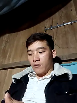 Snapshot of sanu551 chatting on 02/06/26, 05:23 sanu551 online show from 02/06/26, 05:23