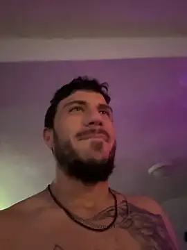 DaddysBoyToy423 online show from 11/25/25, 08:53