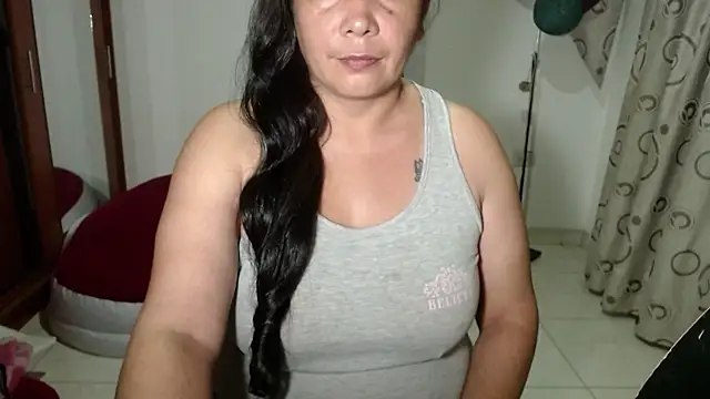 vivian-milf online show from 02/20/26, 11:38