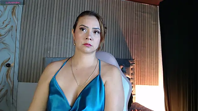 Karla Ferrer x online show from 07/06/26, 02:36