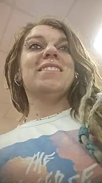 Snapshot of Horny_hippie chatting on 02/23/25, 06:28 Horny hippie online show from 02/23/25, 06:28