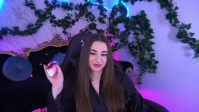 NaomiBaae online show from 11/29/25, 02:31