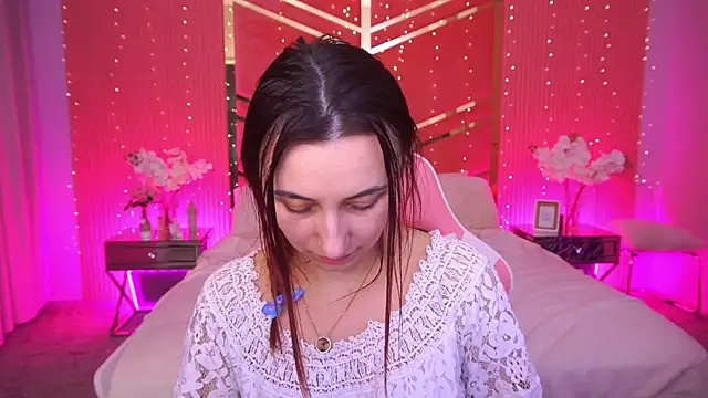 RoxieRay online show from 03/24/26, 02:22