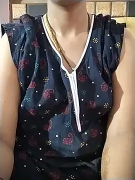 RASHMI SHARMA9 online show from 05/16/26, 10:08