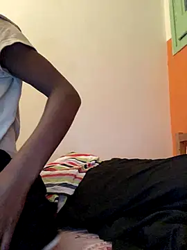    Hannah    online show from 12/14/25, 09:25