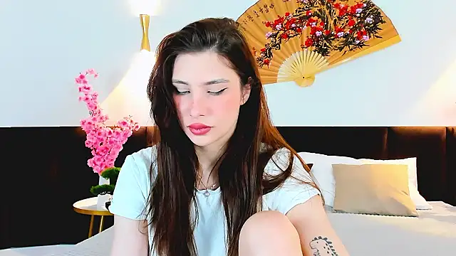 Danielle Eddwards online show from 03/27/26, 05:46