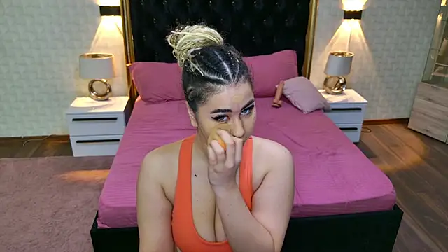 MegaBoobsDeee online show from 12/04/25, 04:44