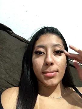 casalnovo8 online show from 12/14/25, 04:29