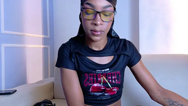 GenesisJordan online show from 12/22/25, 12:46