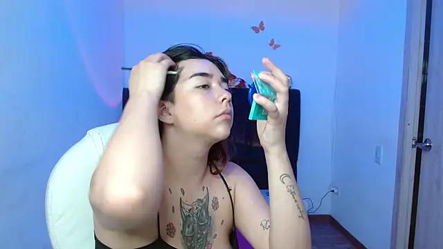 Snapshot of CherryBloom__ chatting on 12/15/25, 03:49 CherryBloom online show from 12/15/25, 03:49