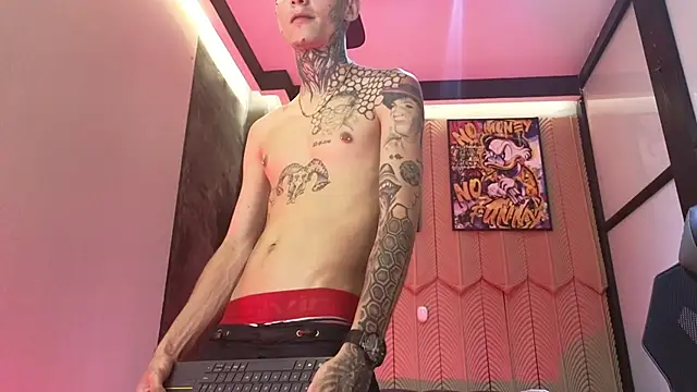 Paulo 527 online show from 02/15/26, 08:38