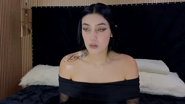 Venus Horney online show from 04/11/26, 02:49