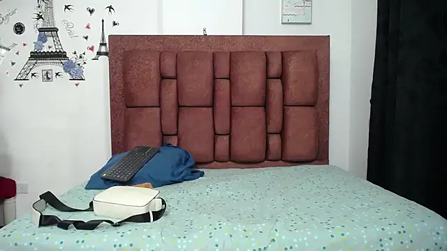 Snapshot of varascott chatting on 02/14/26, 03:42 varascott online show from 02/14/26, 03:42