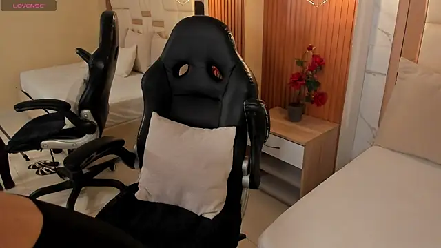 samantha quinnn online show from 01/10/26, 04:25