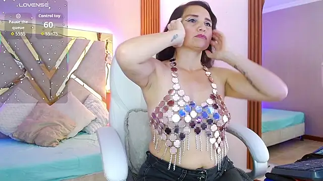 Alexa Murphy  online show from 01/15/26, 01:37